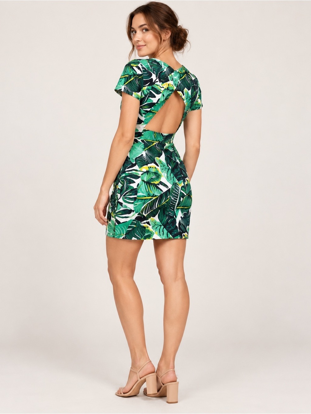 GT-0125 WHIT Anthropologie Tropical Leaf Open Back Dress Size 6 Cotton